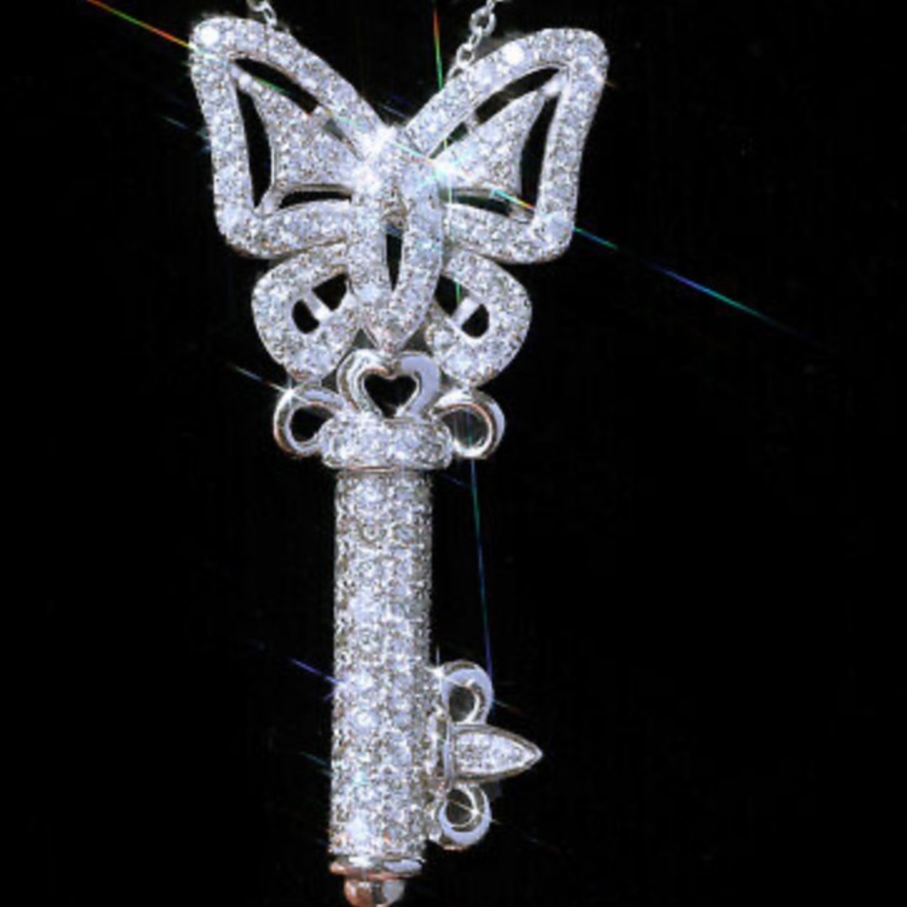 NEW 925 Silver Butterflies🦋 Necklace